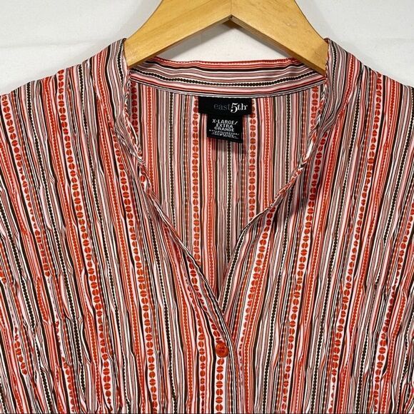 East 5th Multi Colors Pleated Sleveless Shirt - Picture 6 of 12